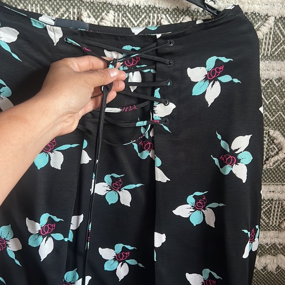 Anthropologie Maeve Floral Midi Skirt black mint floral 8 - Picture 3 of 7